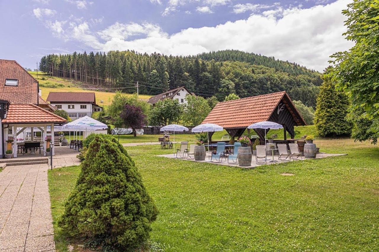 Boutique Wellnesshotel Landmann Steinen  Exterior photo
